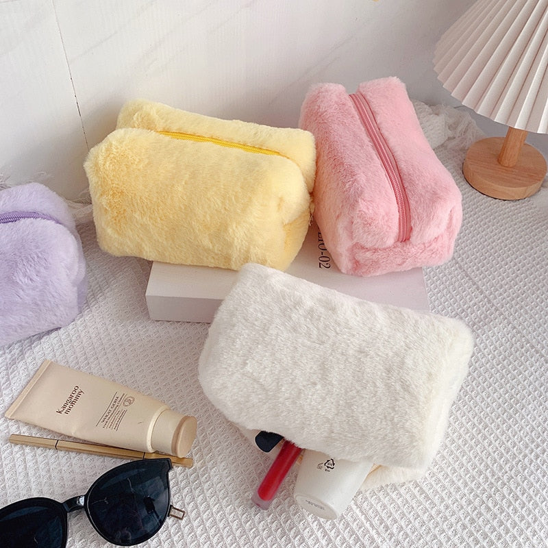 Trousse de toilette fausse fourrure - Image 6